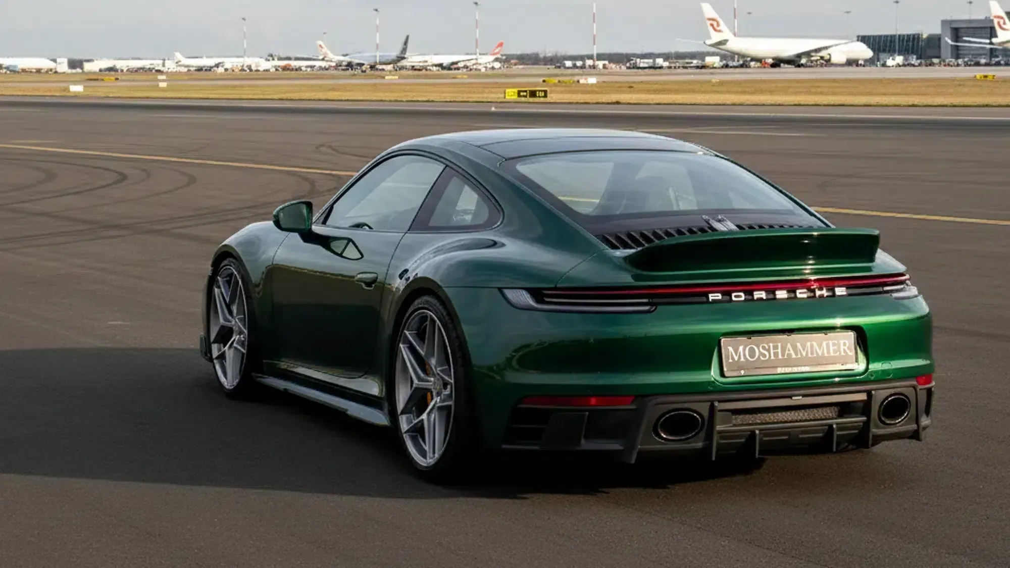porsche.992.1.Moshammer.Aerokit.Ducktail.Evo_.II_.Diffuser.Sideskirts.webp